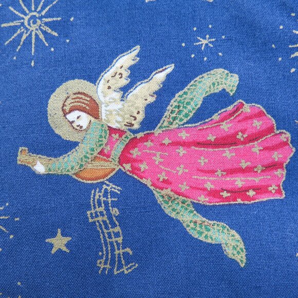 Handmade Quilted Holiday Blue Cotton Angels Round Table Runner Home Décor 29 " - Picture 3 of 5